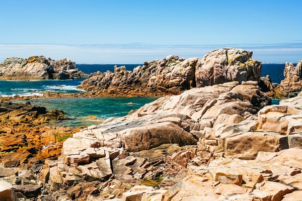 Que découvrir pendant son séjour sur l'île Blanche ?